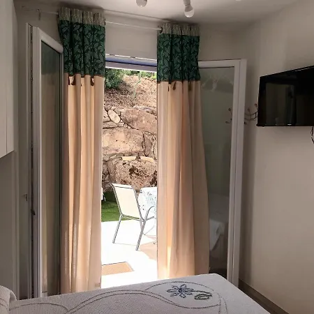 La Maris Apartment *