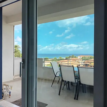 Apartment La Maris